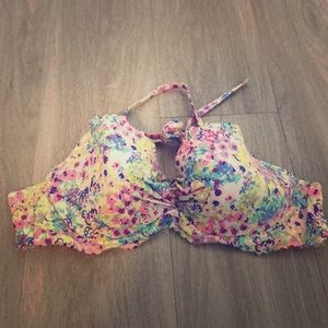 A colorful Victoria’s Secret bikini top!